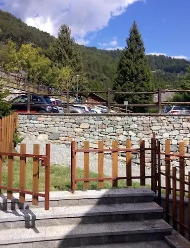 Monolocale Situato In Zona Tranquilla דירה