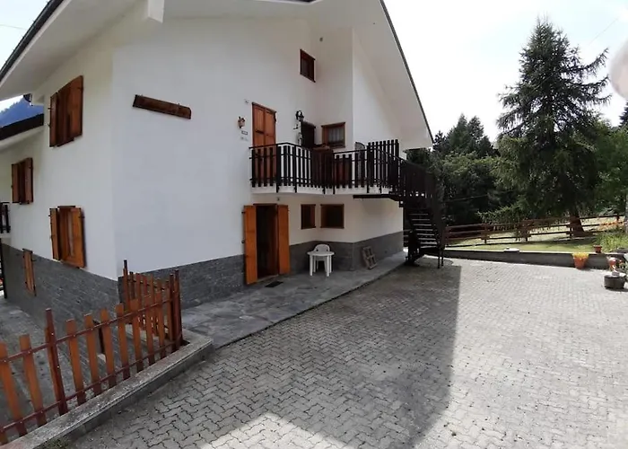 Monolocale Situato In Zona Tranquilla * ברוסון